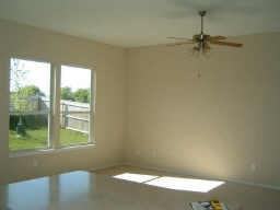 112 Birdbrook Dr - Photo 2 of 5