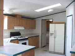 402 W 7th St - Photo 2 of 14