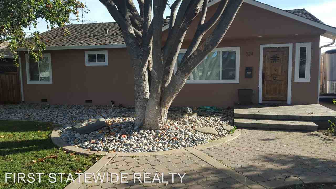 324 Richlee Dr - Photo 2 of 19