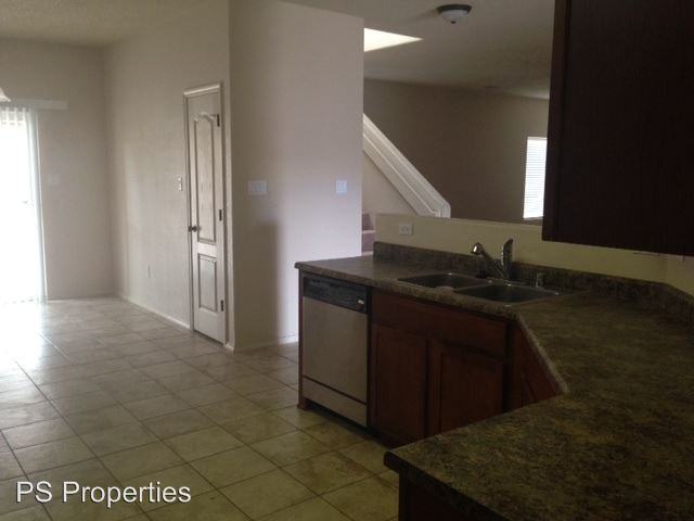 10513 Bilboa St NW - Photo 3 of 8