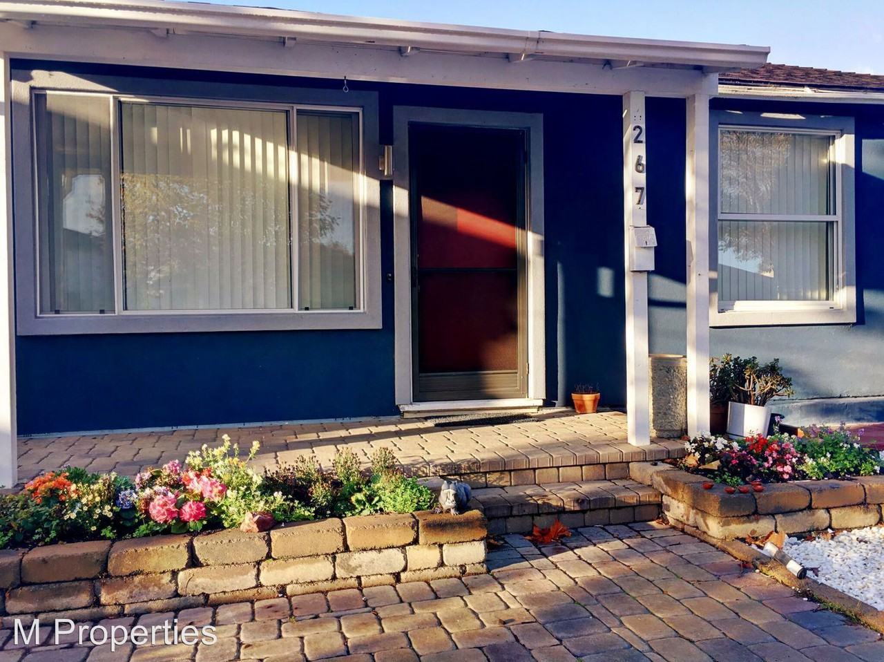 267 Aviador Ave - Photo 3 of 30