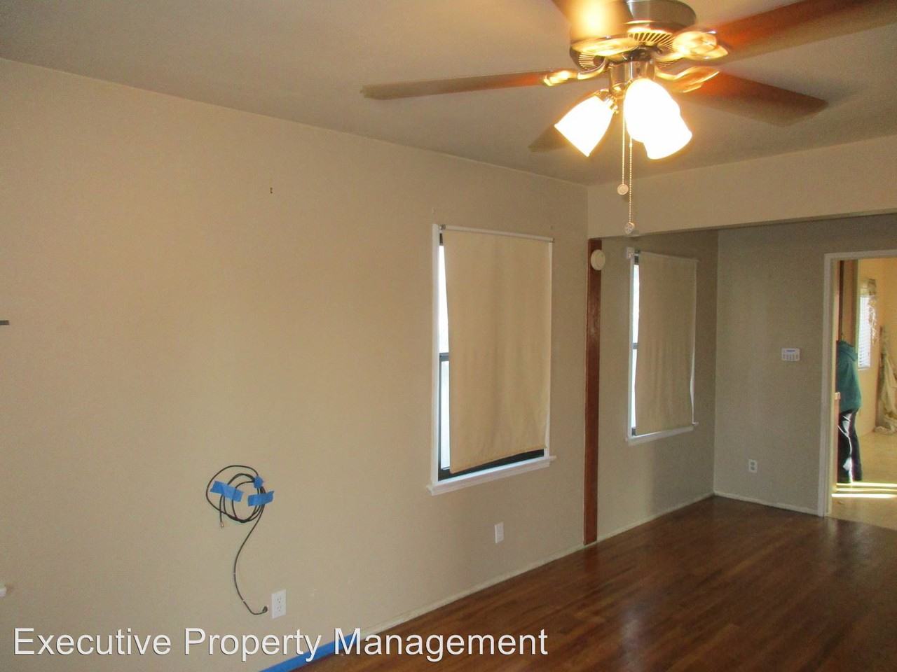 1915 Radiance Dr - Photo 3 of 13