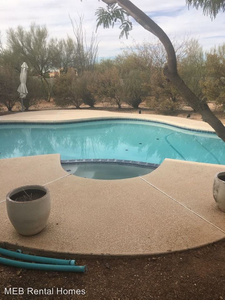 701 E Placita de Arnoldo - Photo 2 of 16