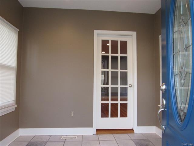 101 W Hudson Ave - Photo 2 of 27