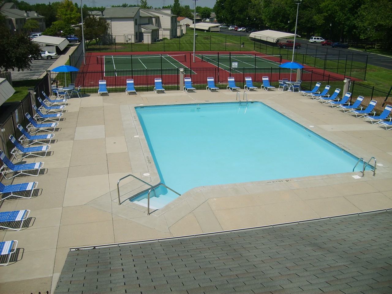 Wind Drift Apartments - Photo 3 of 27