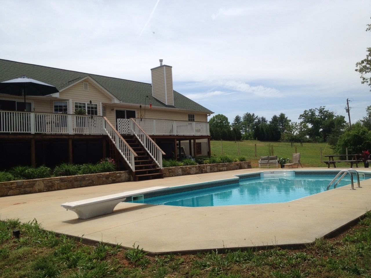 420 Big Level Rd - Photo 2 of 12