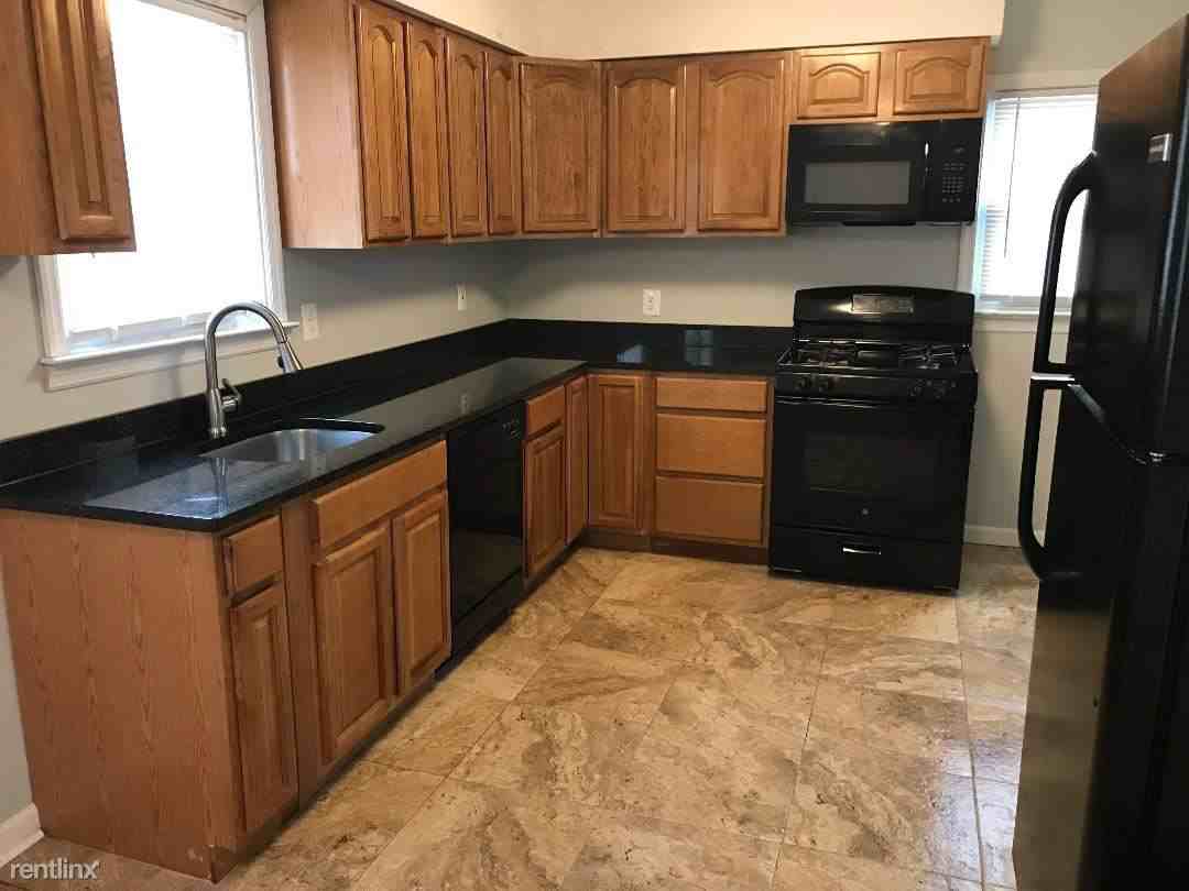 4412 Remington Ave - Photo 2 of 6