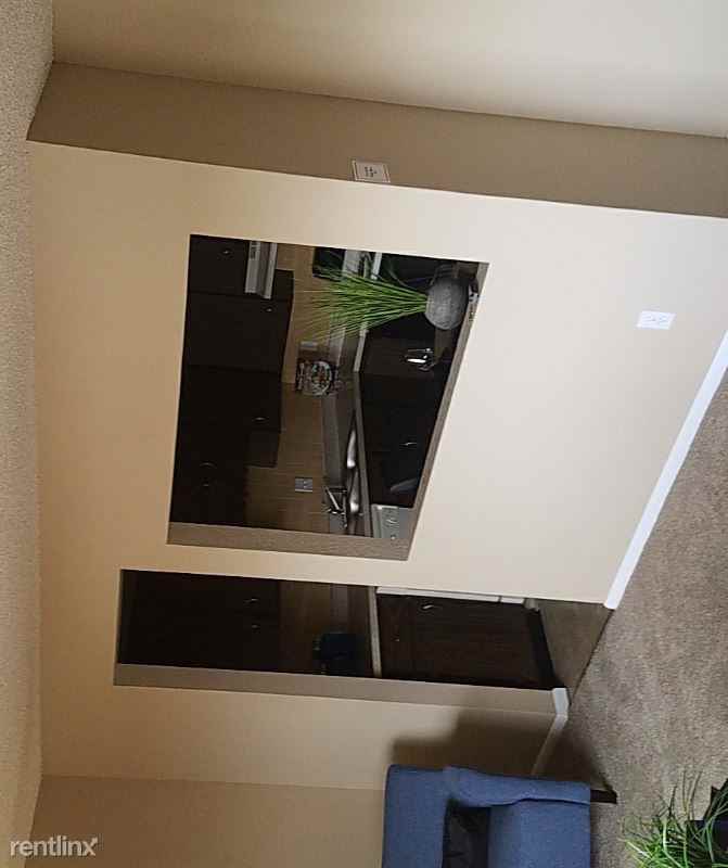 234 S Brentwood St - Photo 2 of 14