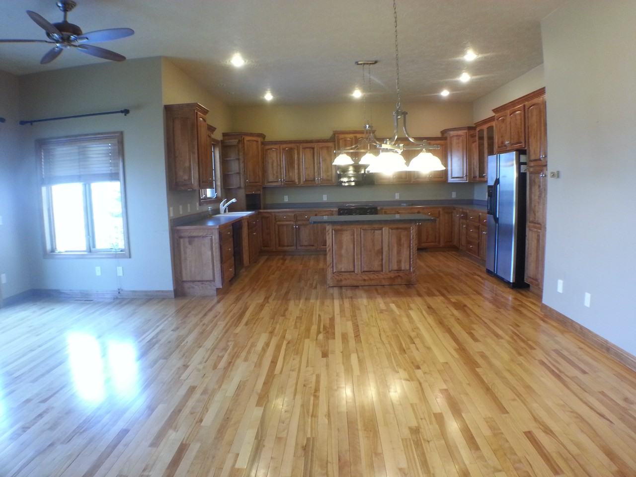 27190 Wildflower Rd - Photo 3 of 24