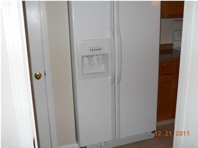 203 Mirabelle Cir - Photo 3 of 11