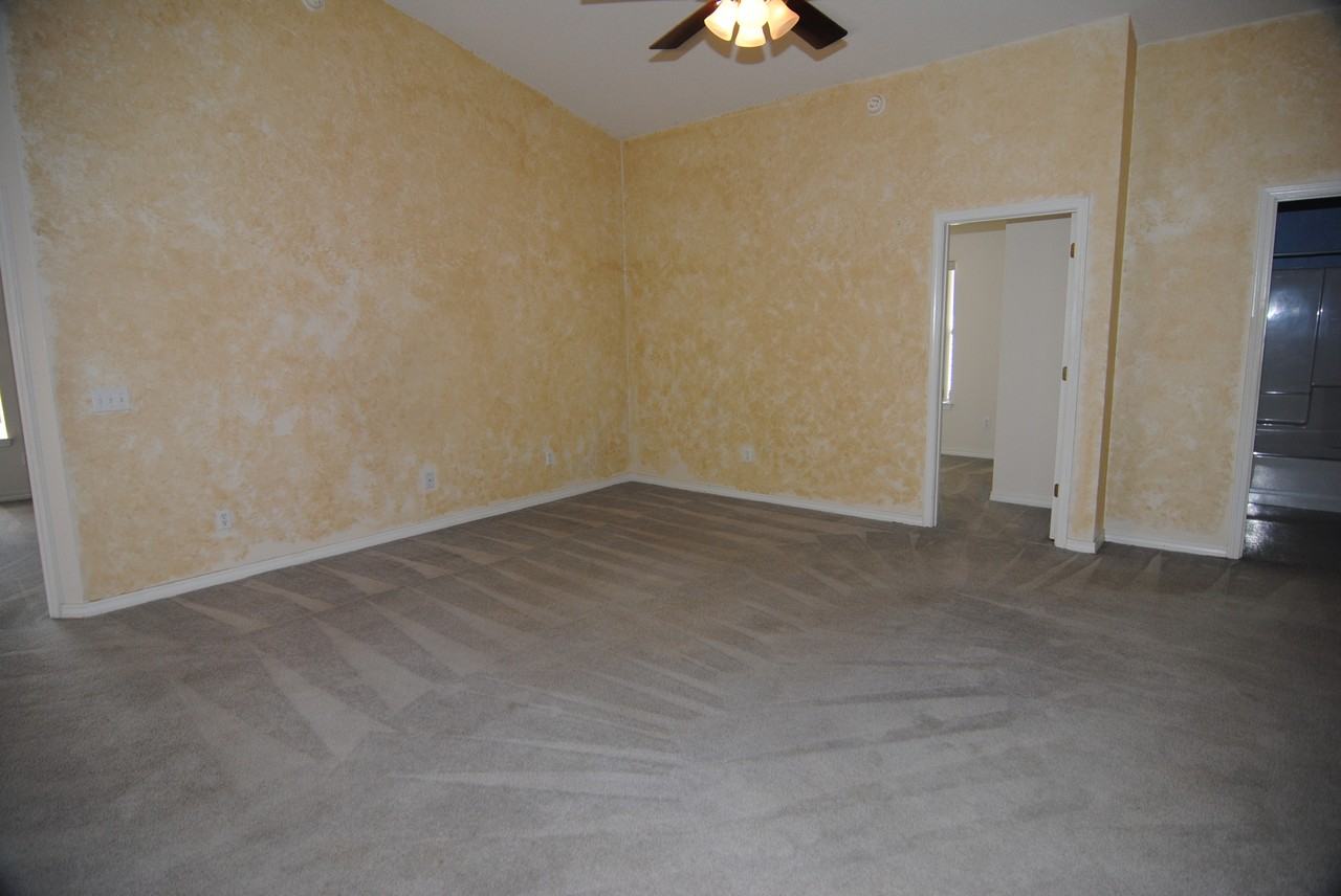 4104 Spinnaker Pl - Photo 3 of 18