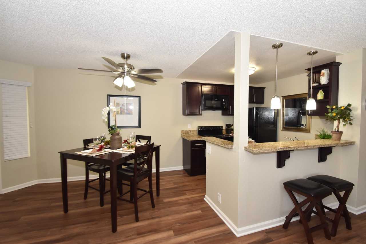 Arezzo Apartment Homes - Photo 2 of 40