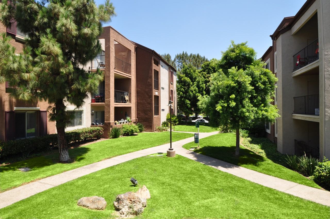 River Run Village - Photo 2 of 35