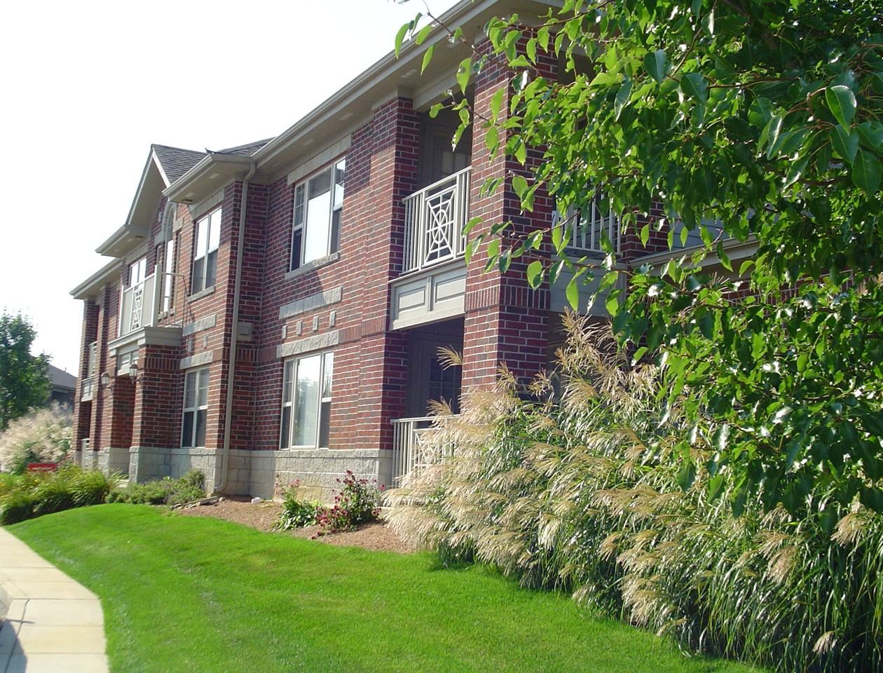 The Enclave at Coffee Creek Center - Photo 3 of 36