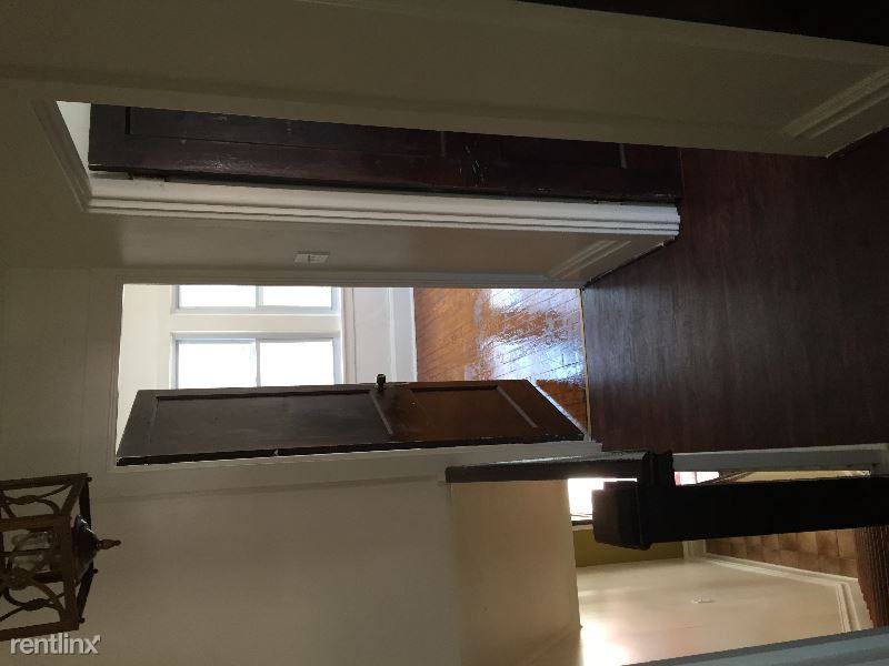 37 Argyle St - Photo 3 of 6