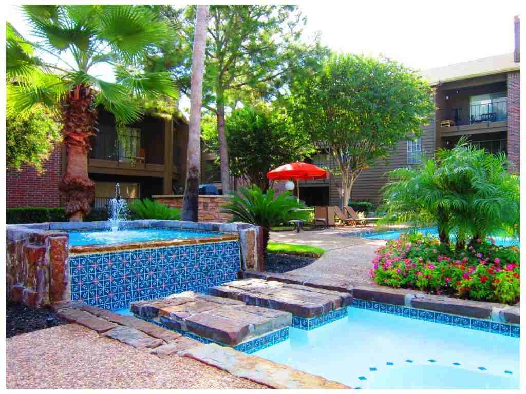 Foxboro - Photo 3 of 24