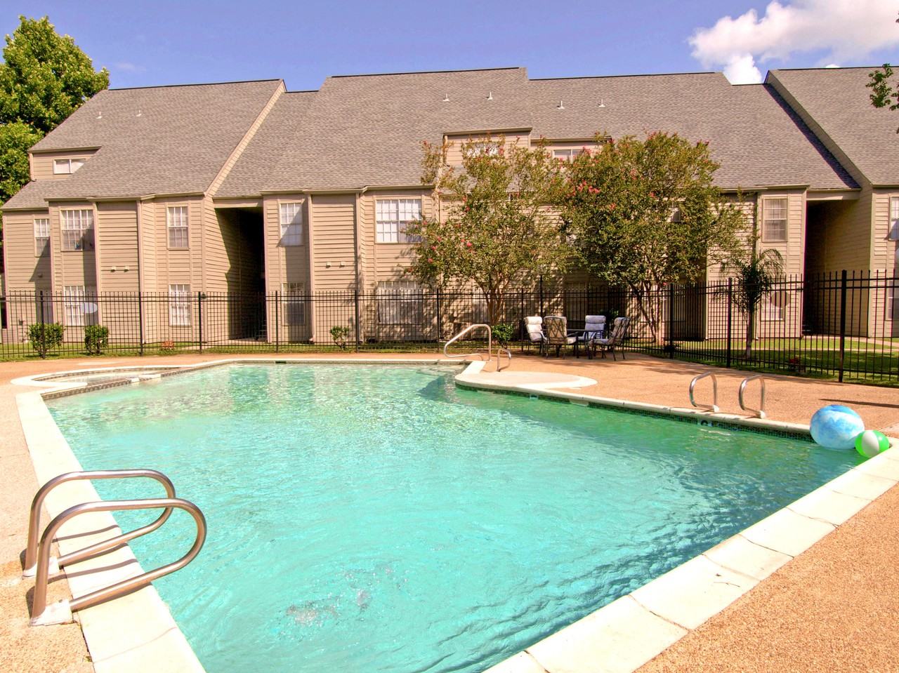 Cypress Run Apartments - Photo 3 of 20