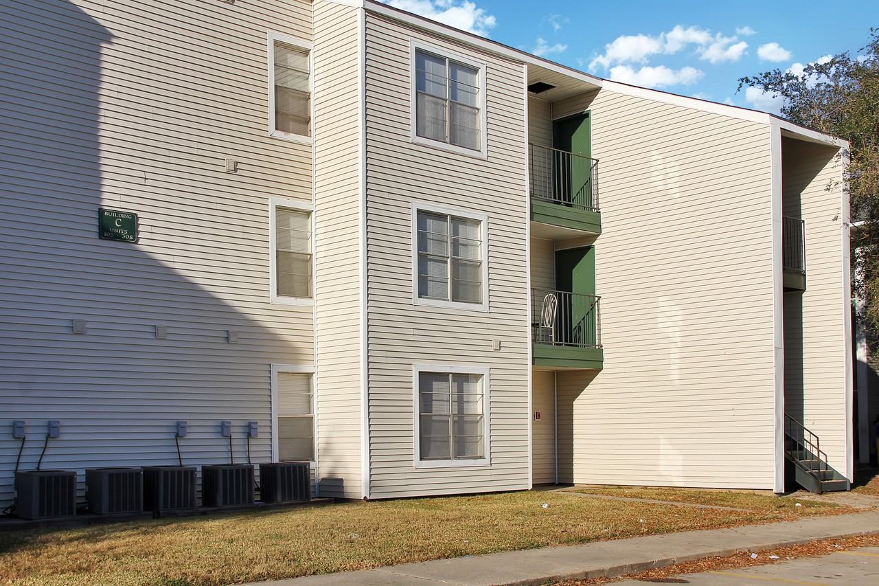 Copper Creek Apartment Homes - Photo 3 of 14