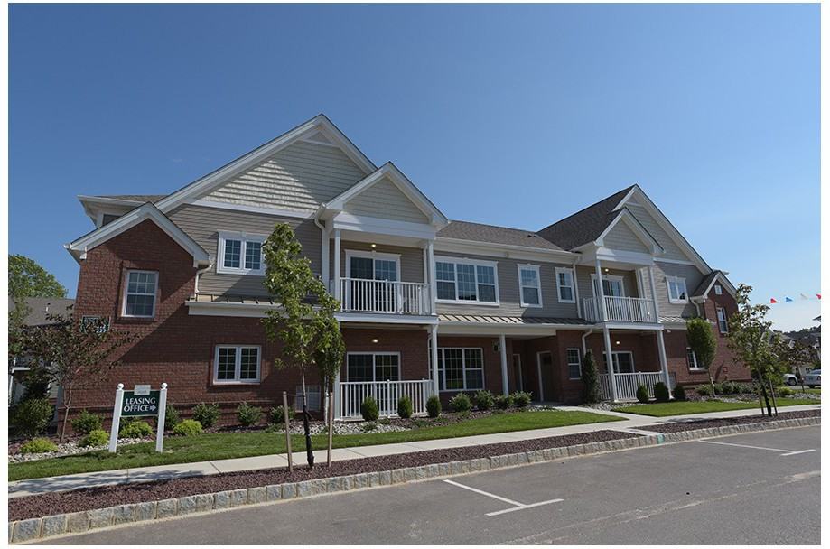 The Gardens at Jackson Twenty One Apartments 105 W Commodore Blvd