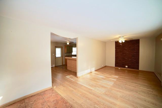 36510 IL-59 - Photo 3 of 13