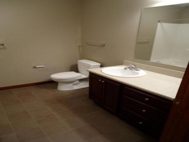 1614 Fairchild Ave - Photo 2 of 6