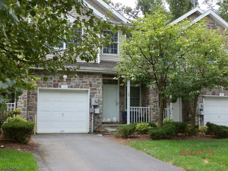 115 Rhyan Dr - Photo 2 of 16