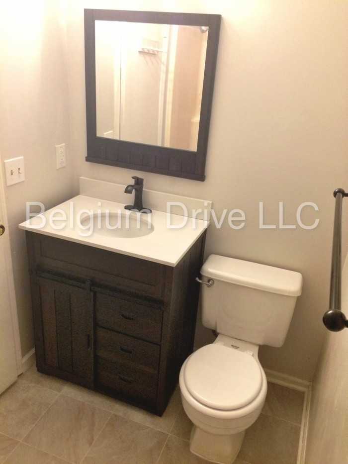 621 Belgium Dr - Photo 3 of 13