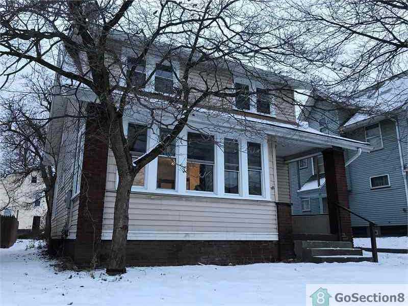 3006 9th St SW - Photo 2 of 4