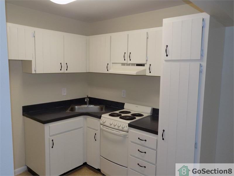 720 S Broadway #4 - Photo 2 of 11