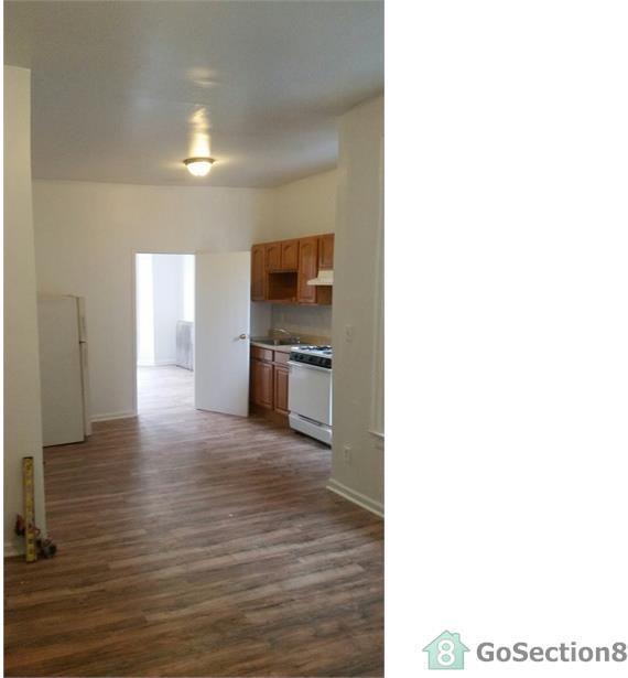 861 E 164th St - Photo 2 of 4