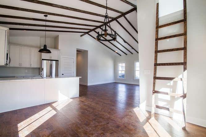 94 Romney St #SC - Photo 3 of 14