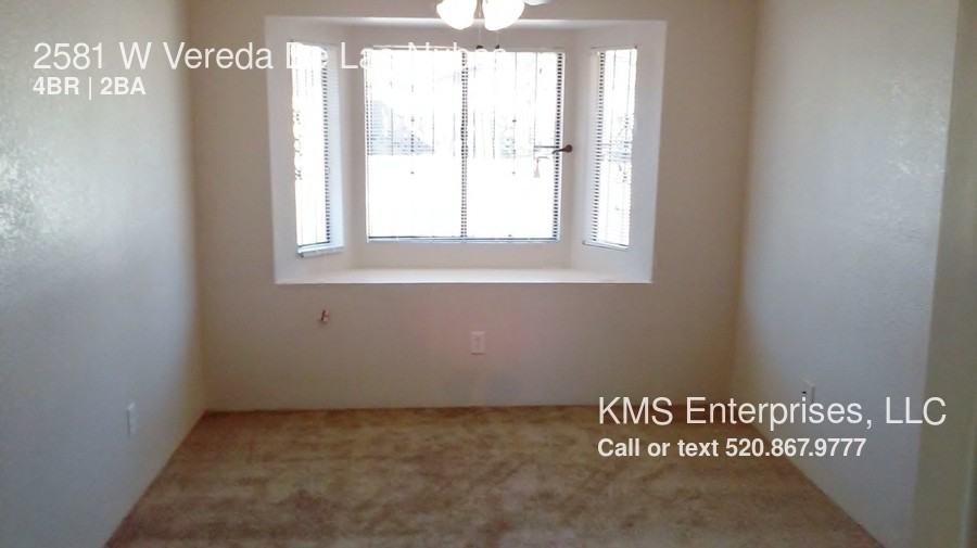 2581 W Vereda De Las Nubes - Photo 3 of 24