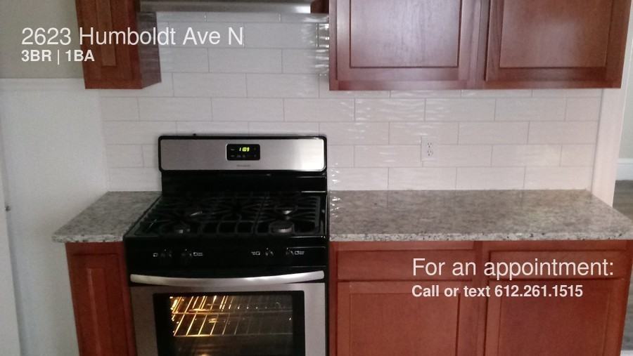 2623 Humboldt Ave N - Photo 3 of 8