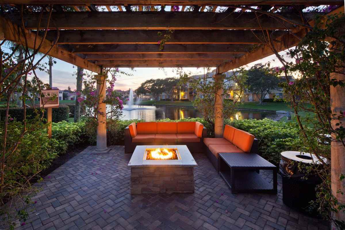 Lakes at Pembroke - Photo 3 of 23