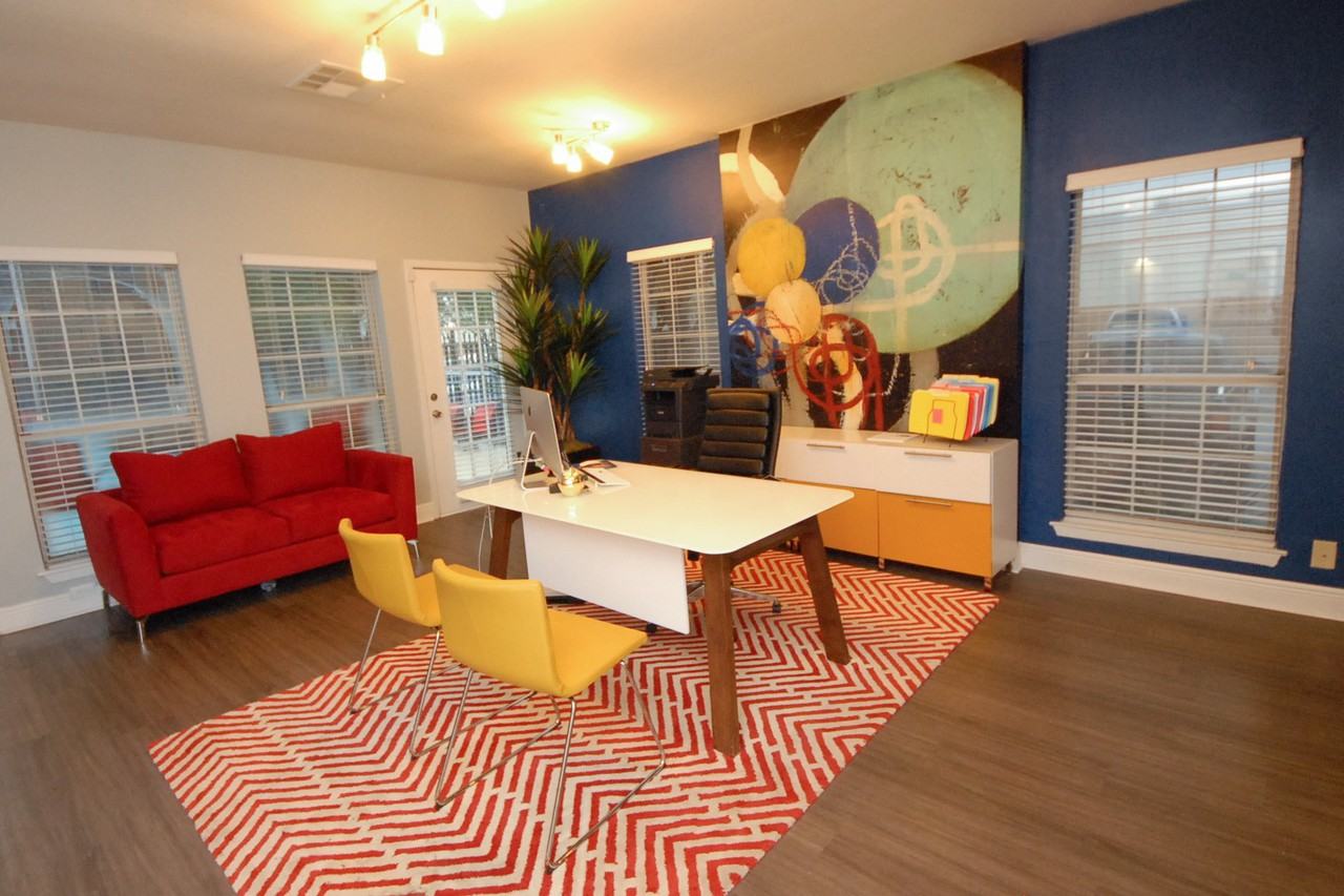 The Oslo - Photo 2 of 27