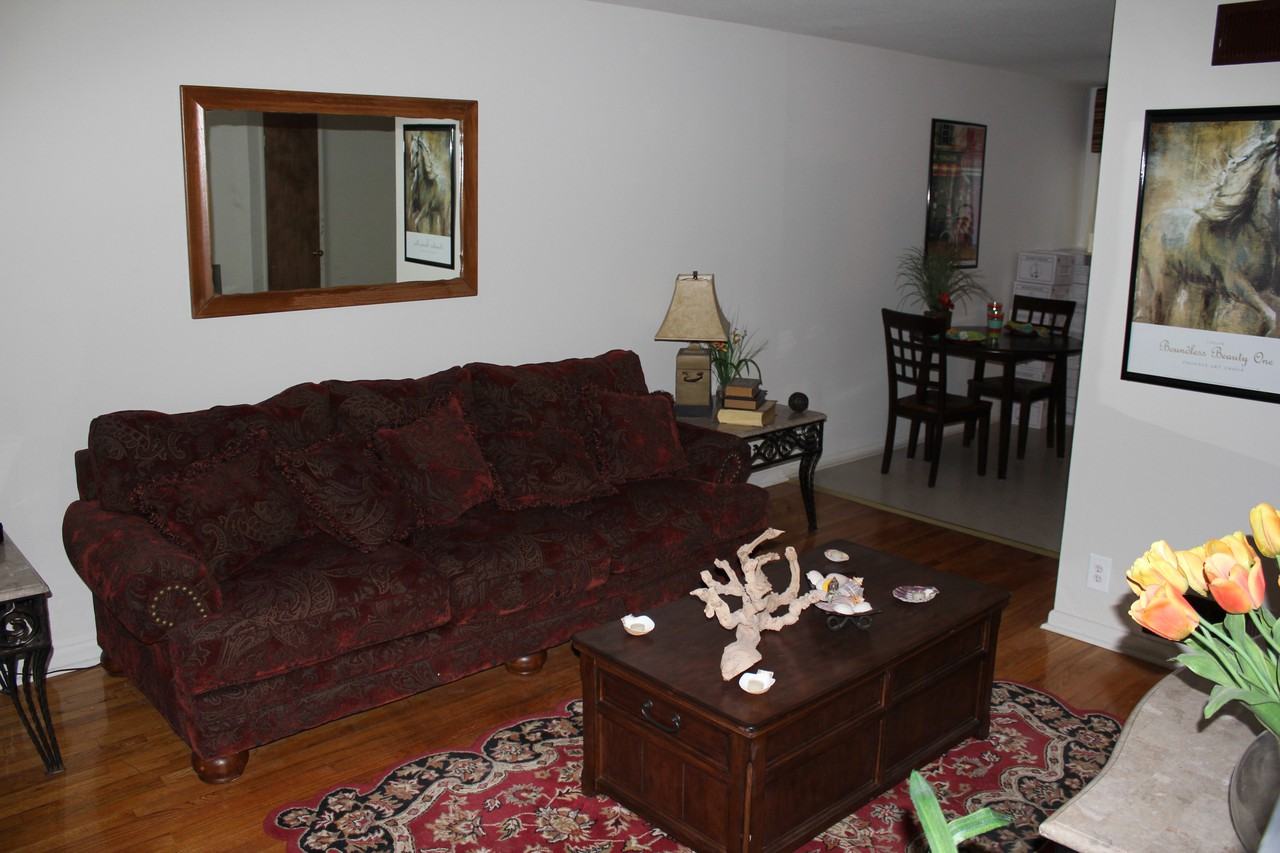 Deerfield/Sunset Gardens Apartments - Photo 3 of 15