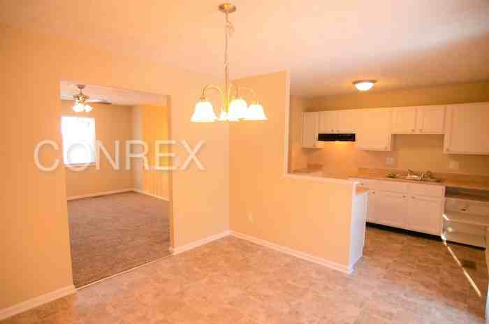 5533 Sleet Dr - Photo 3 of 9