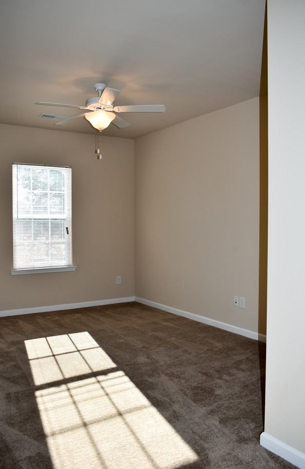 Windsor Apartments - Photo 2 of 37