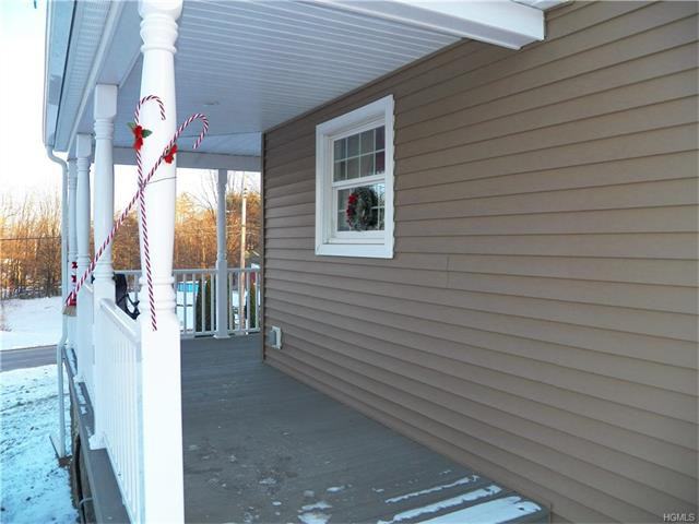 1724 US-9W - Photo 2 of 25