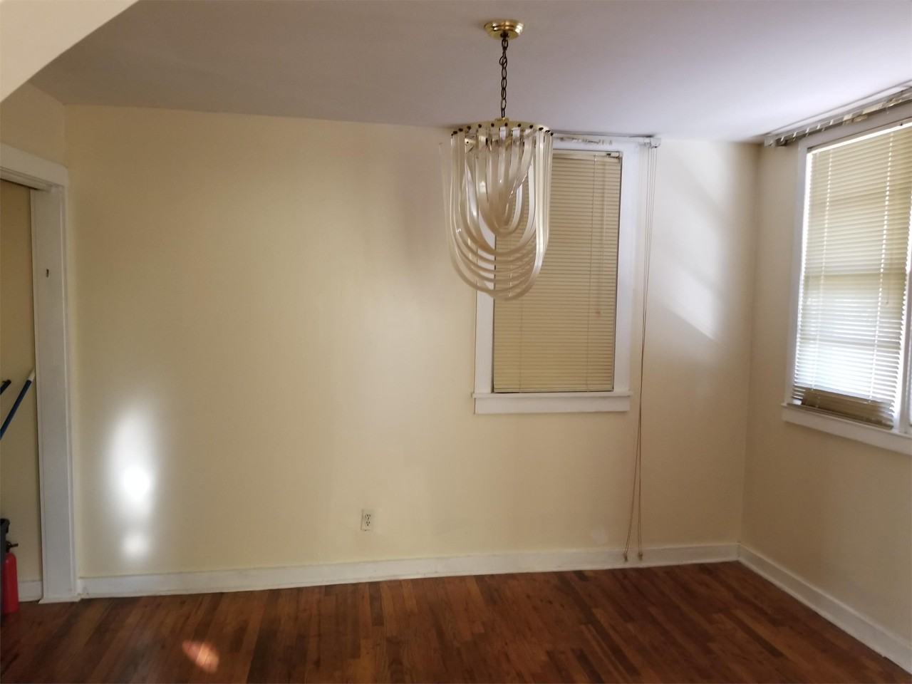 1119 Armstrong Ave #305 - Photo 3 of 13