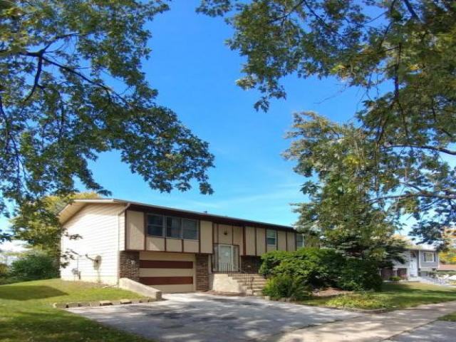 5366 Imperial Dr - Photo 2 of 2