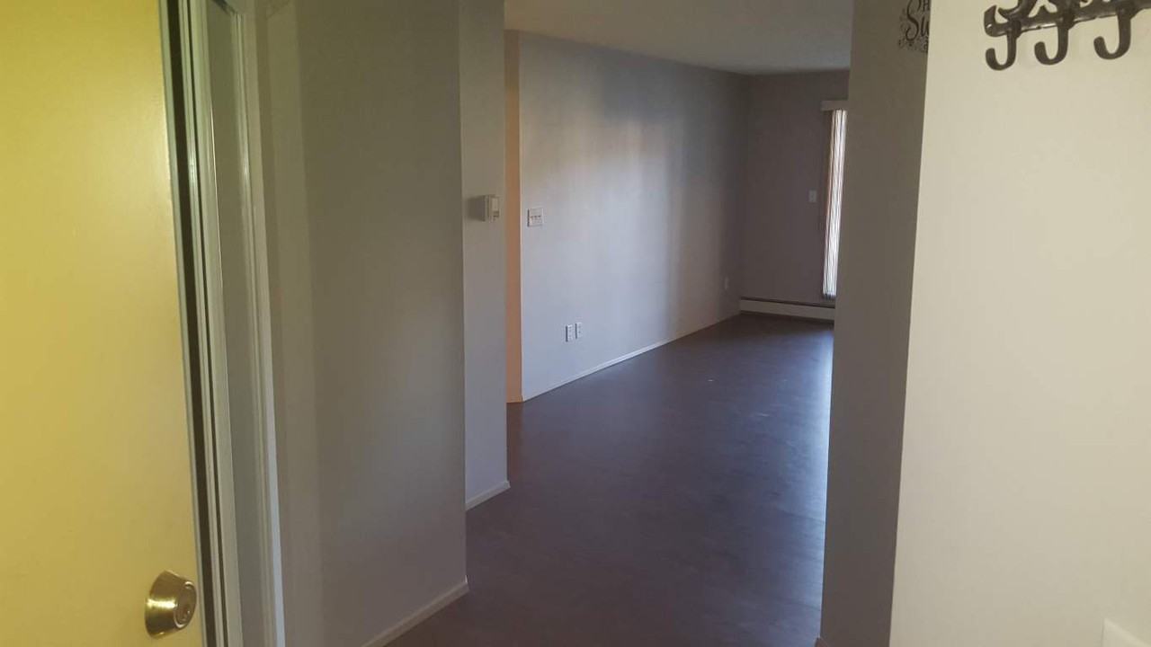 Point North condos - Photo 2 of 12