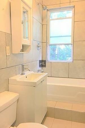 339 18 STREET #3 - Photo 2 of 3