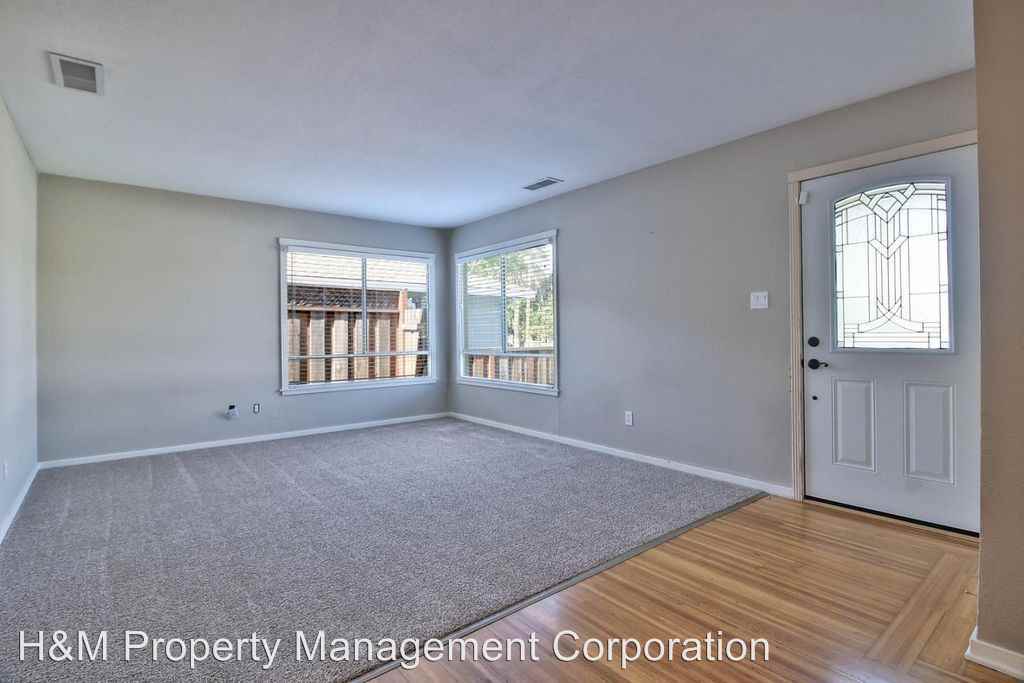 17677 Peak Ave - Photo 2 of 9