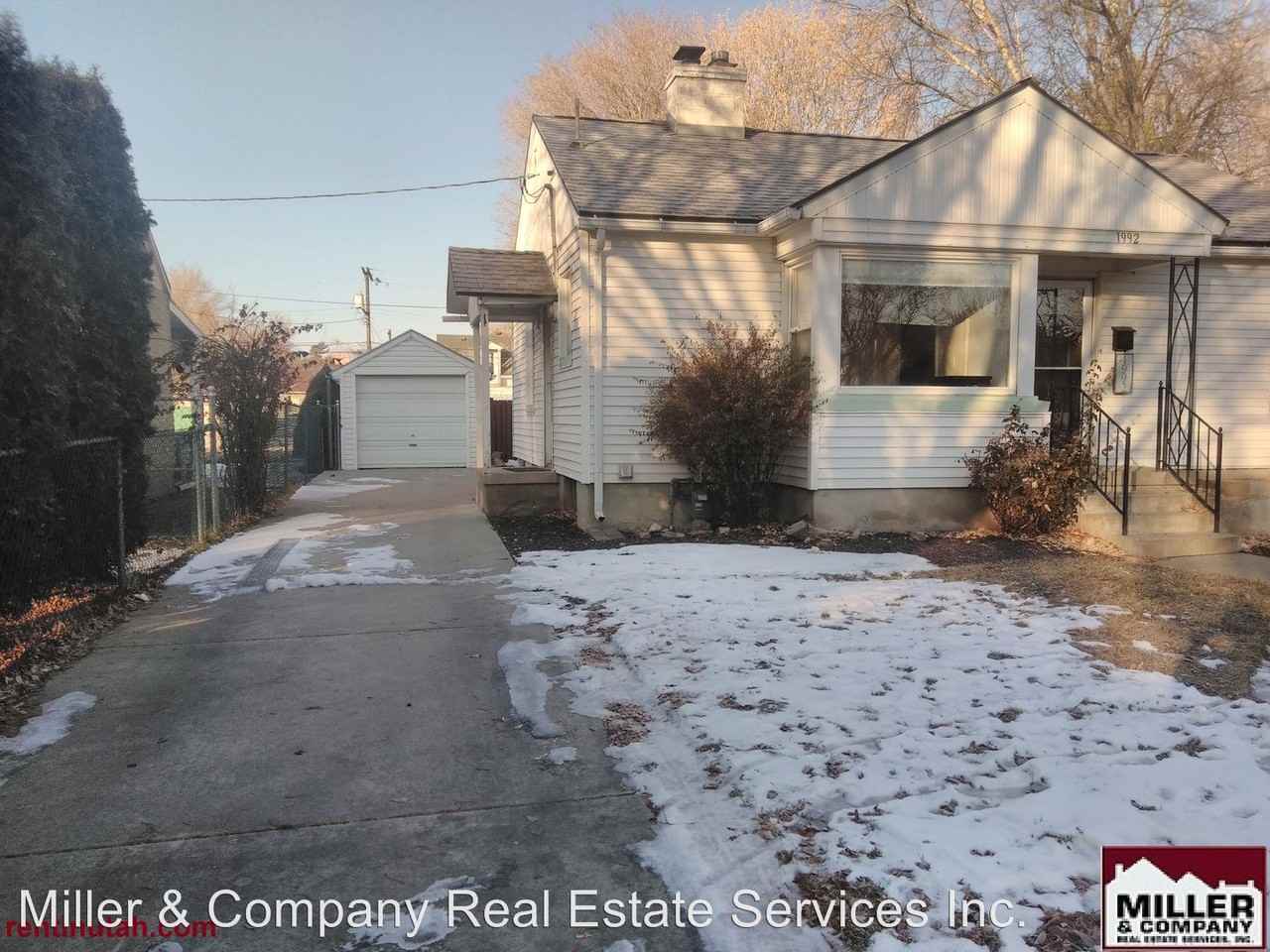 1992 Richards St - Photo 2 of 12