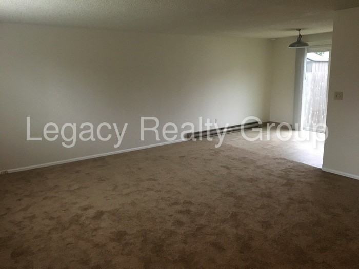 13249 Wassail Ln - Photo 3 of 16