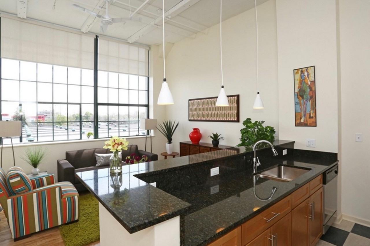 Colt Gateway - Photo 2 of 24