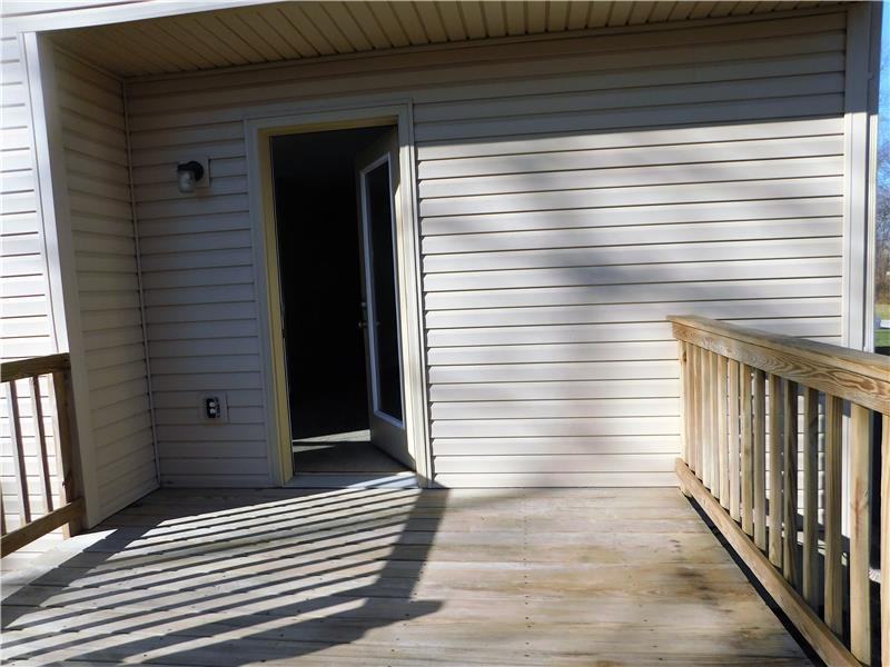 6512 Oak Crest Dr - Photo 2 of 33