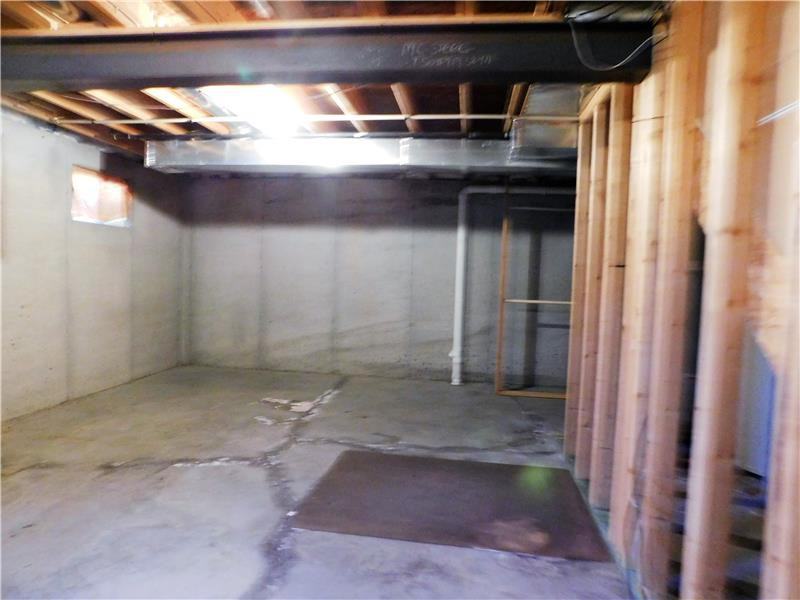 6512 Oak Crest Dr - Photo 3 of 33