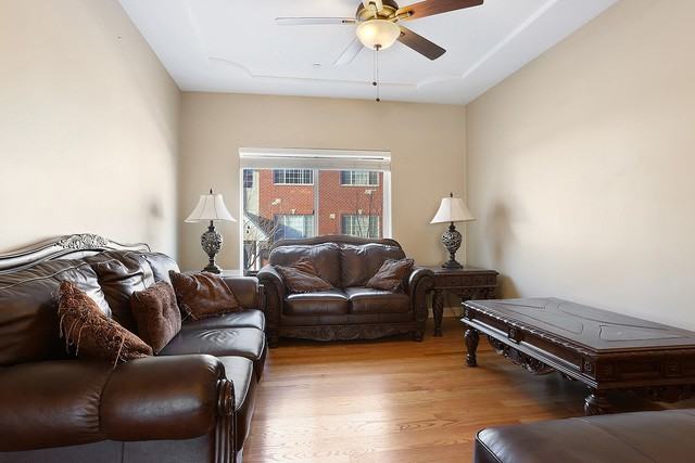 7216 W 83rd St #7216 - Photo 3 of 10